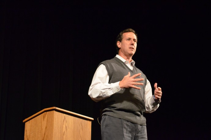 Rick Santorum speaks at a town-hall even in Luverne, MN
