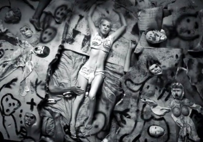 Still from Die Antwoord’s video ‘Fink U Freeky’ (Courtesy, Roger Ballen).