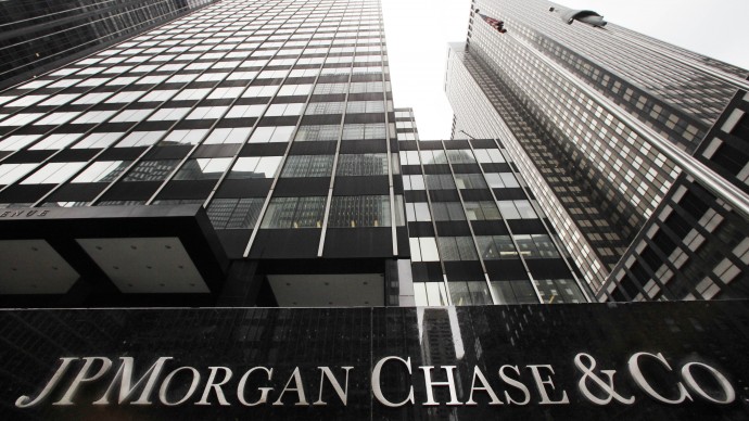 A JPMorgan office building is shown, Monday, May 14, 2012, in New York. (AP Photo/Mark Lennihan)