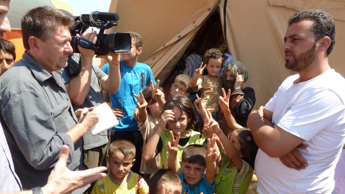 This photo shows Vranckx in Syria in 2012. (Photo Vlaamse Radio- en Televisieomroep (VRT))